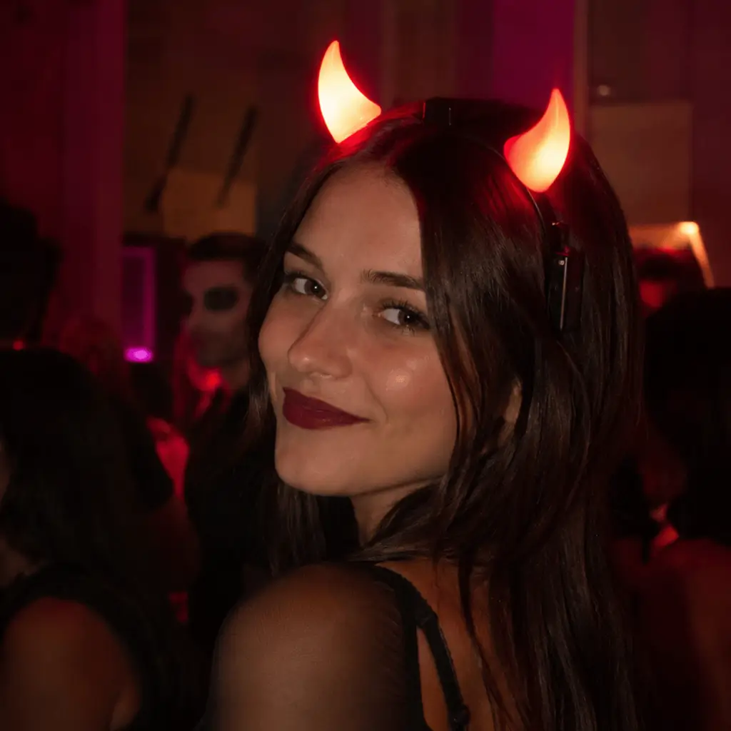 Duivelshoorntjes Haarband LED Rood