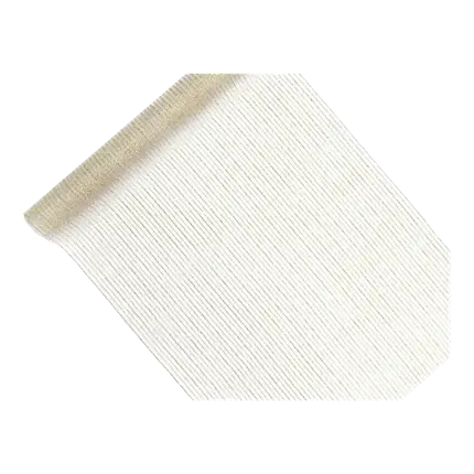 Witte en gouden organza tafelloper van 9 meter lang