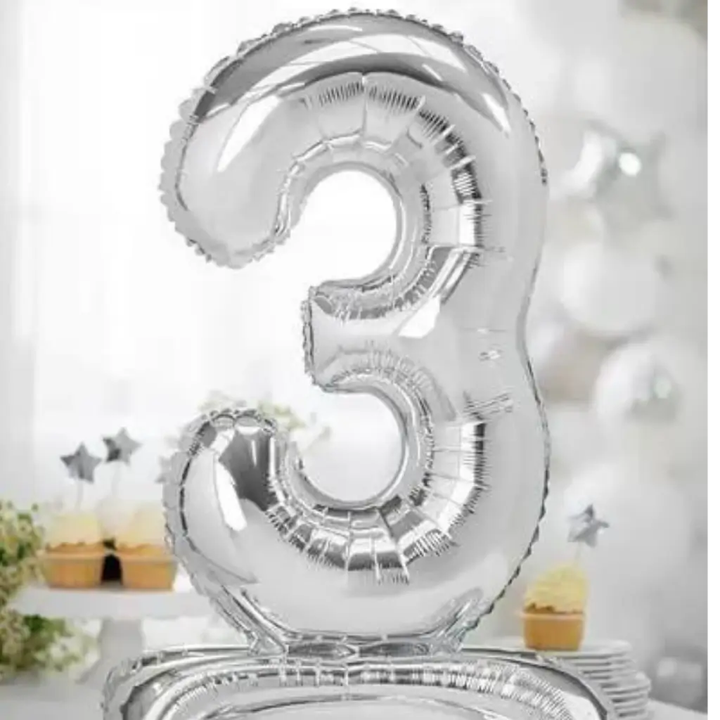 Nummer 3 verjaardagsballon + zilveren standaard 70cm
