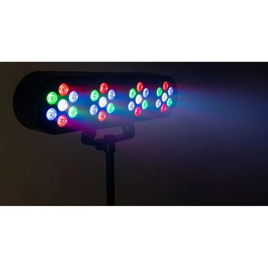 Lichteffect op een 4 PAR LED-statief met afstandsbediening