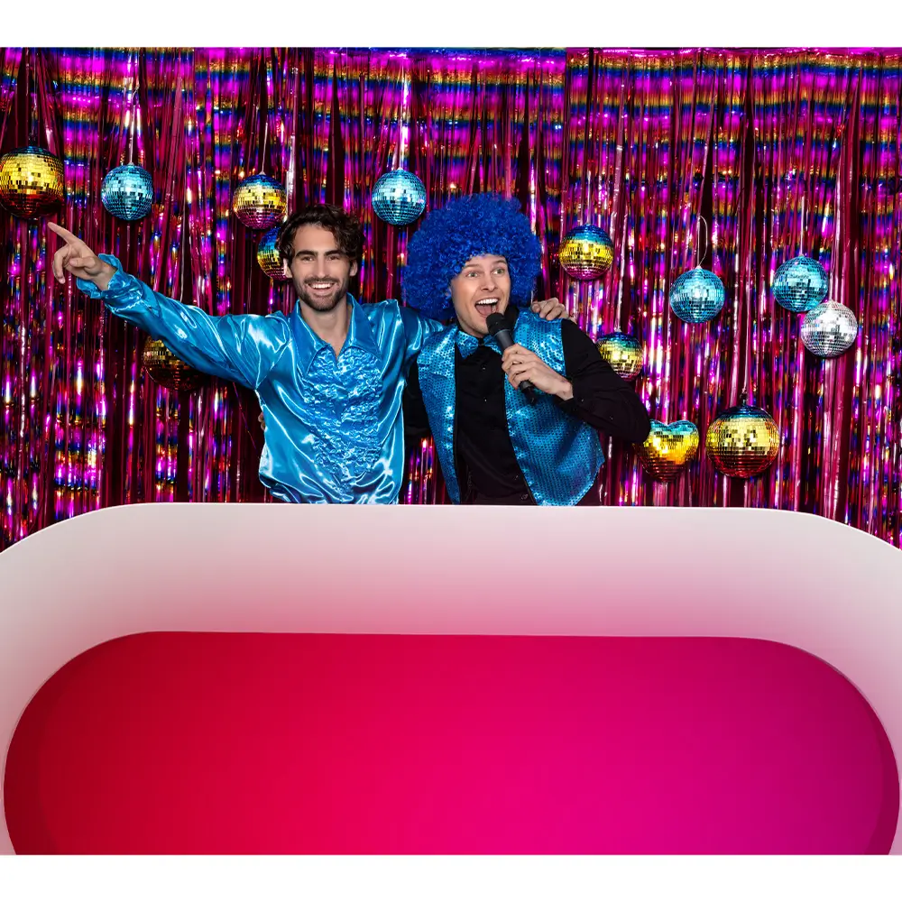 Regenboog Disco Bal 15 cm - Disco & 80's feestdecoratie