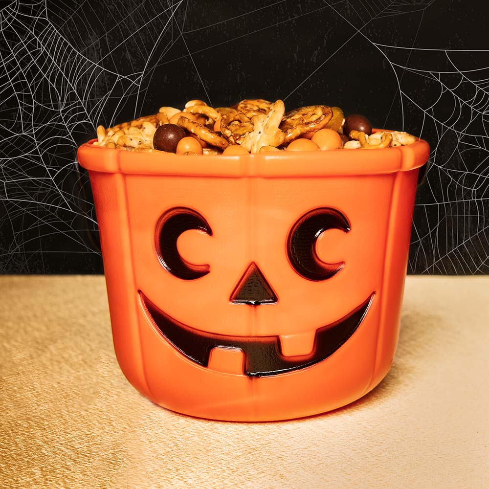 Oranje pompoenemmer 14 x 18 cm – Halloween-snoepmandje